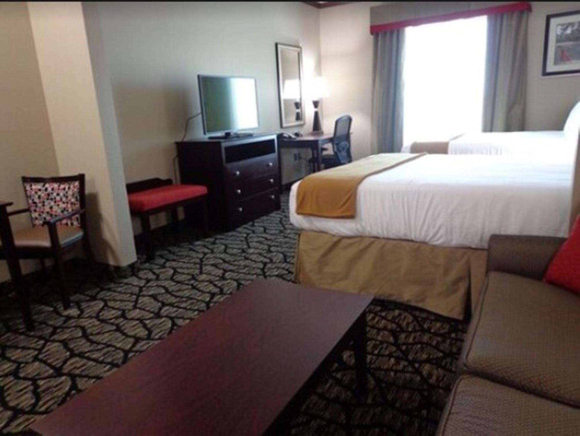 Holiday Inn Express And Suites Lubbock South By Ihg Номер фото