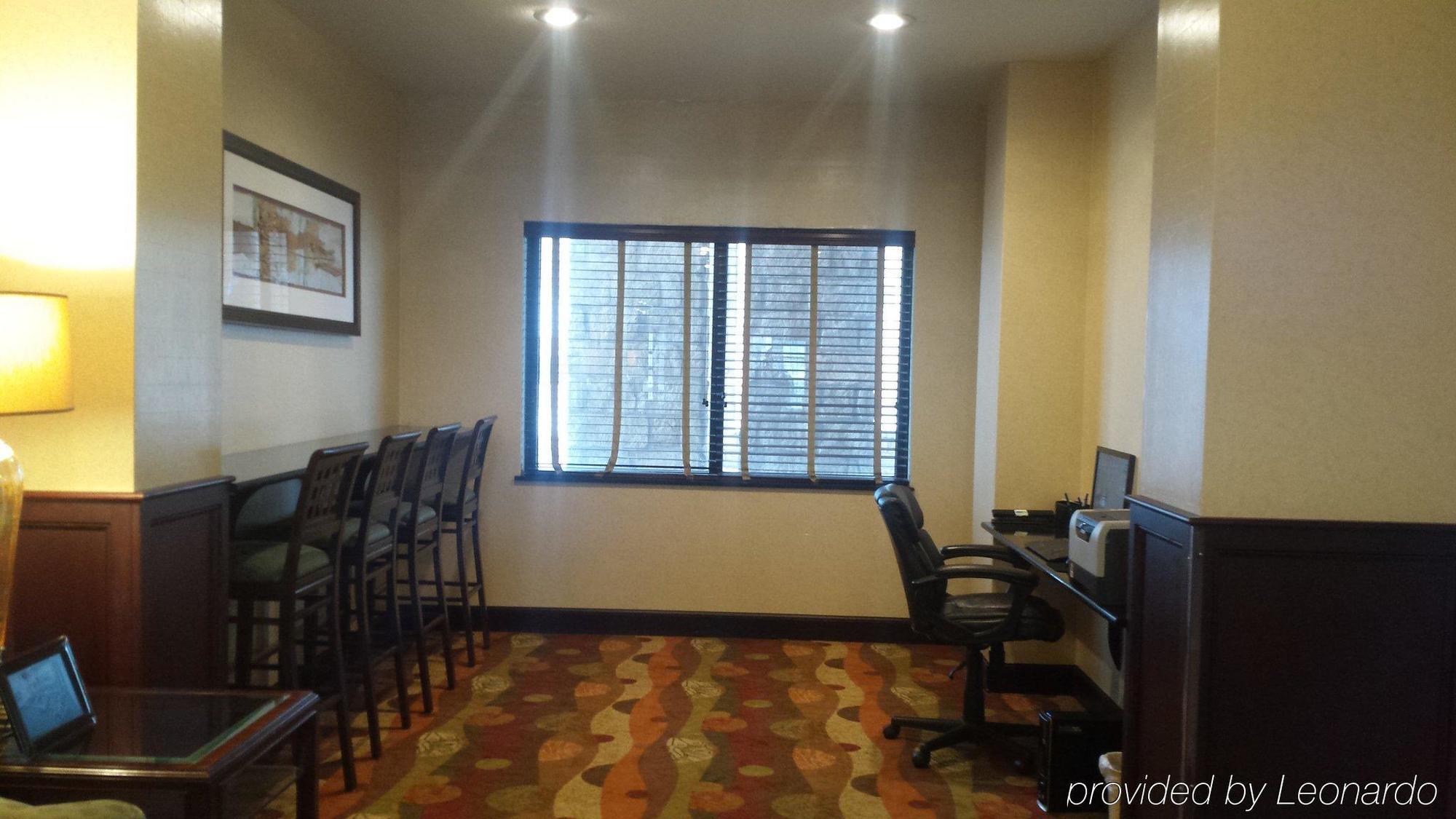 Holiday Inn Express And Suites Lubbock South By Ihg Екстер'єр фото