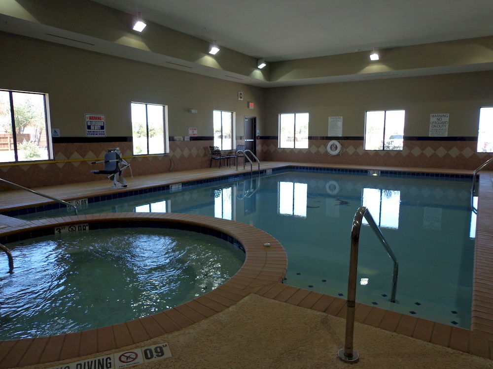 Holiday Inn Express And Suites Lubbock South By Ihg Екстер'єр фото