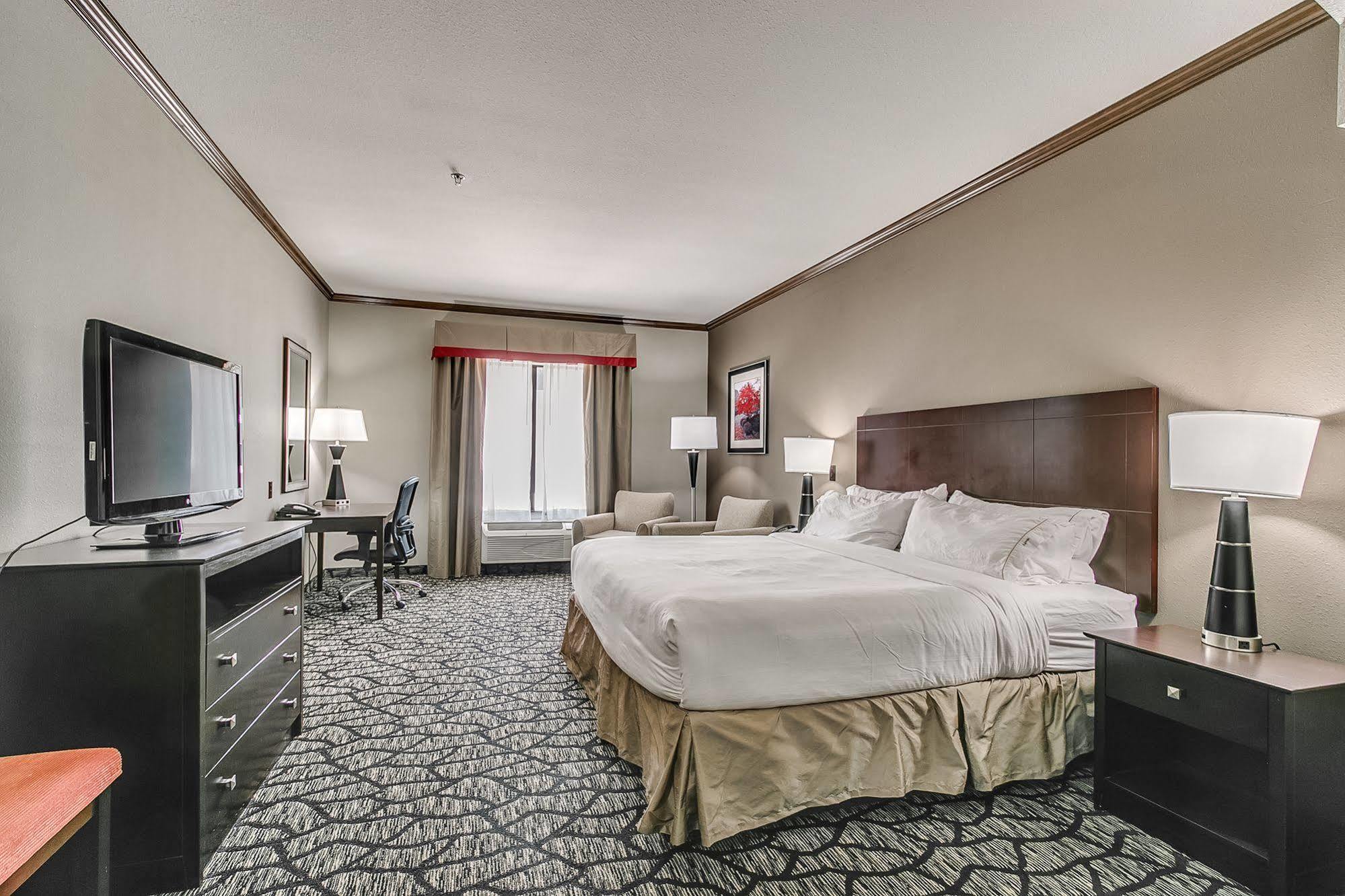Holiday Inn Express And Suites Lubbock South By Ihg Екстер'єр фото